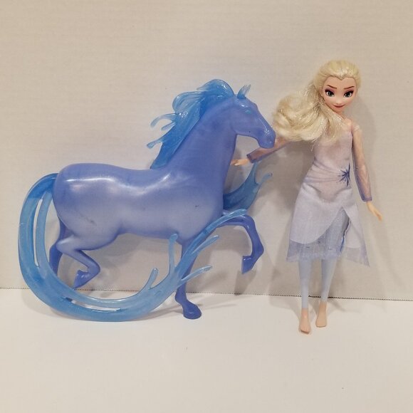 Disney Frozen II Elsa and Nokk set, VGUC - Picture 3 of 13